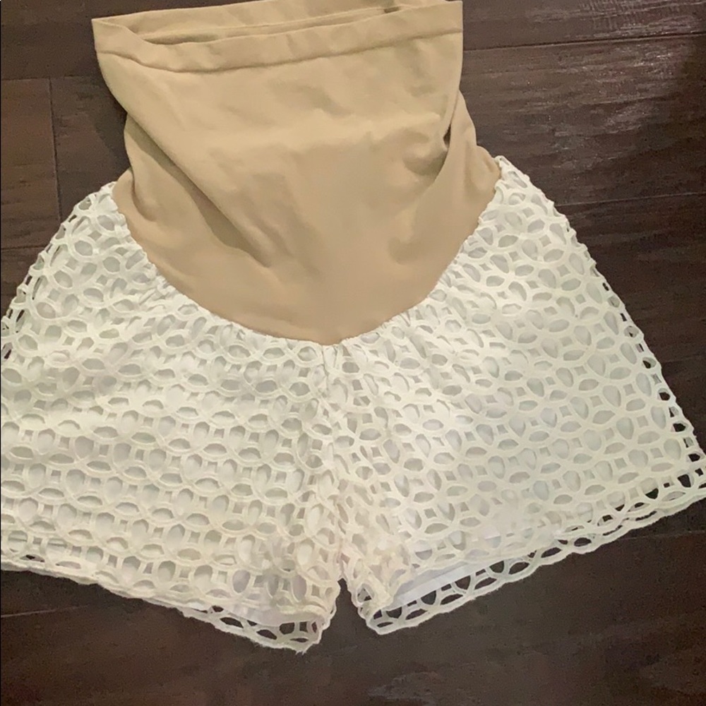 Maternity Shorts white